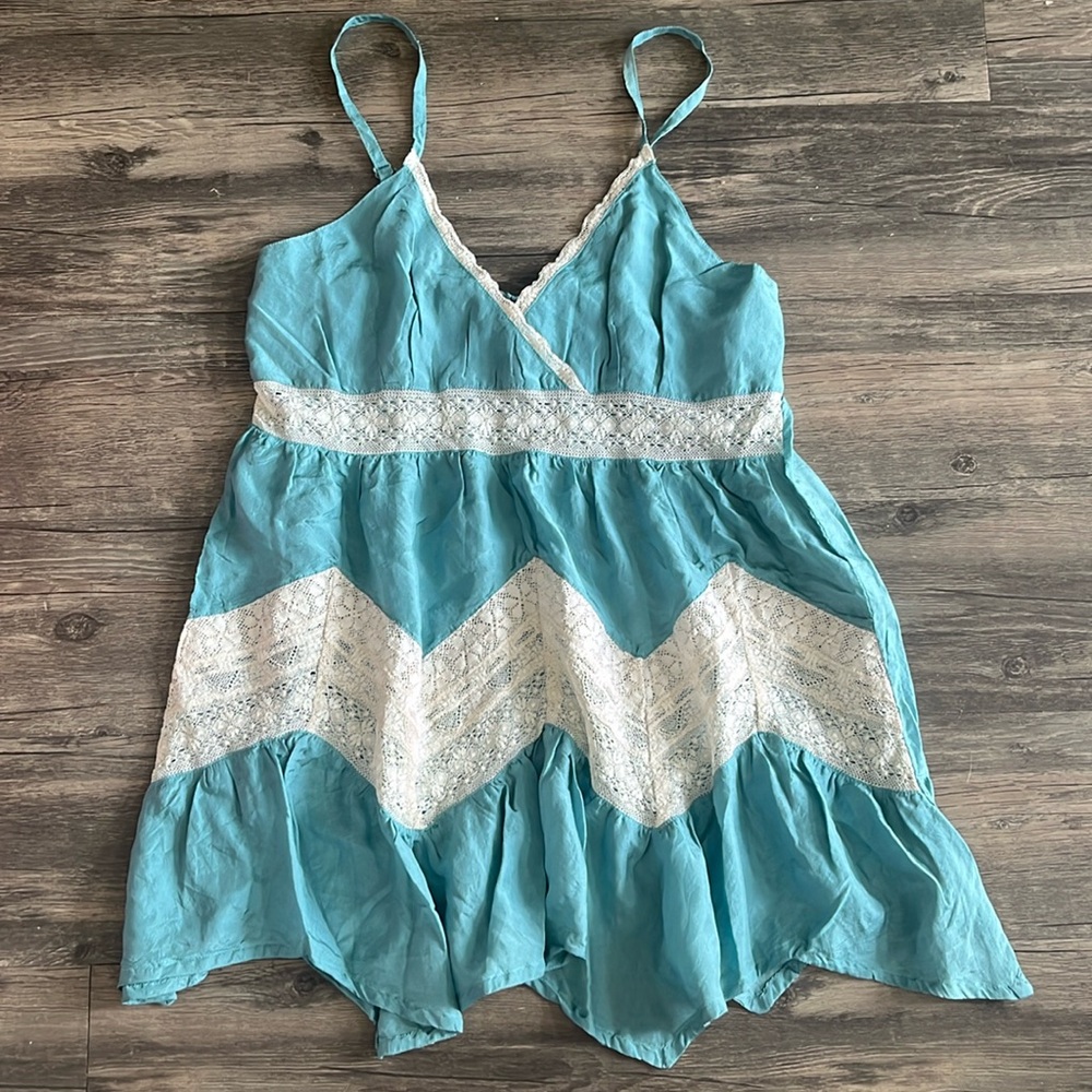 Sundance Aqua Blue and White Lace Trim Tank Top